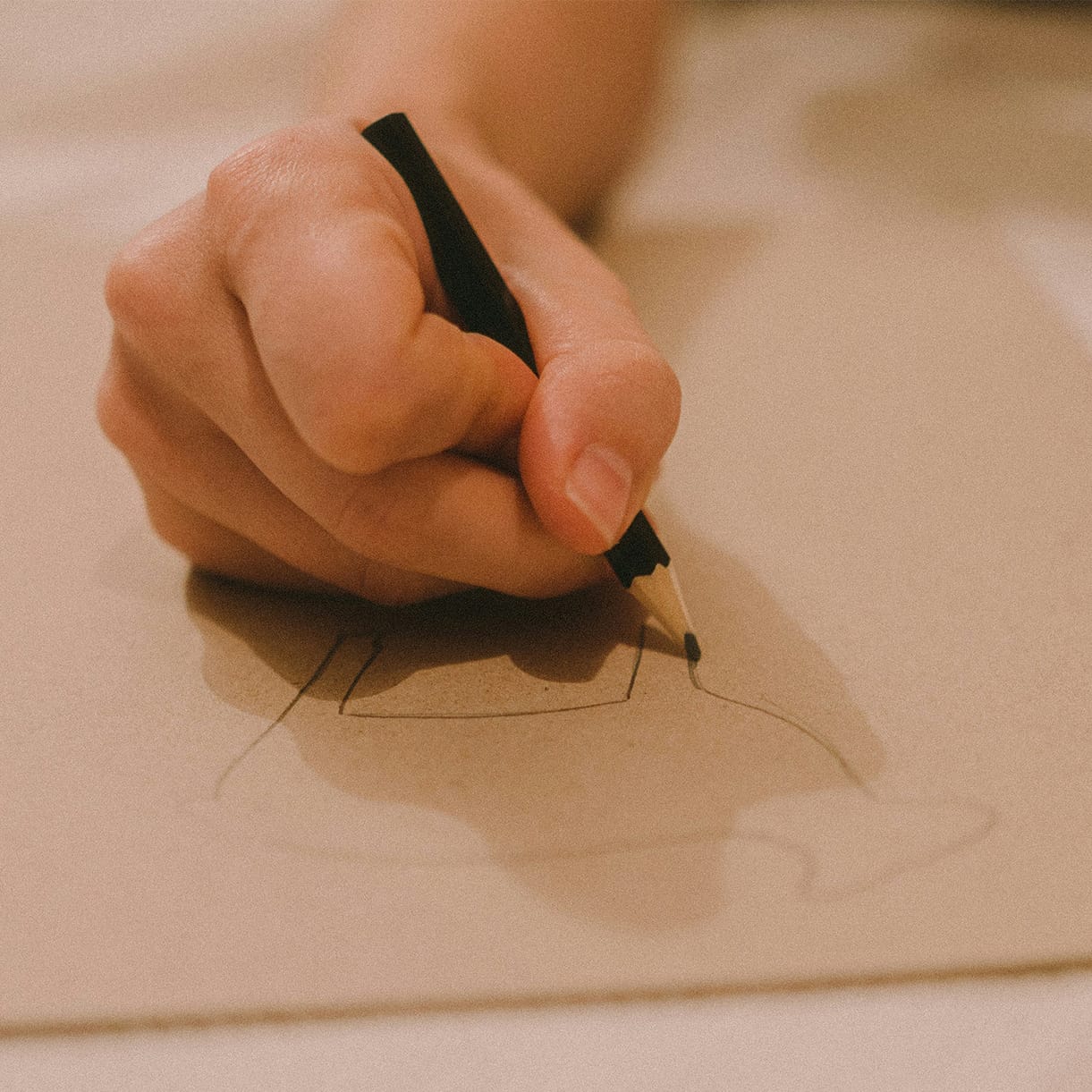 refelxionar - isabel halo, diseñadora gráfica creativa en Jerez