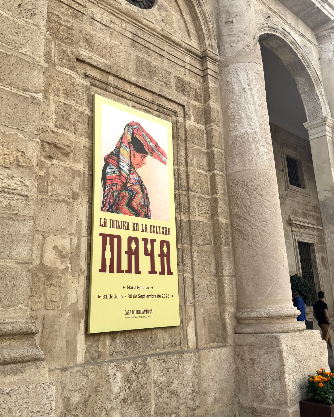 La Mujer en la cultura maya - diseño gráfico